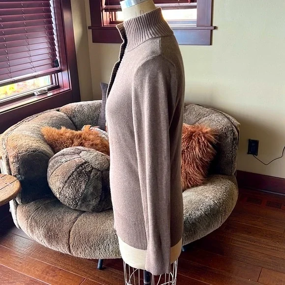 Eddie Bauer button mock neck sweater M - Picture 3 of 10